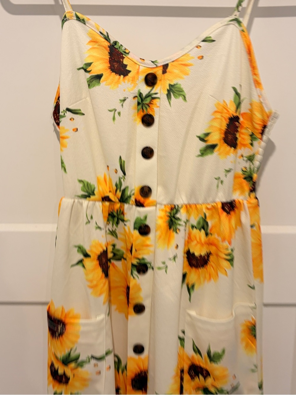 NWOT Women’s Small Sunflower Button-Front Midi Dress with pockets - Picture 3 of 6